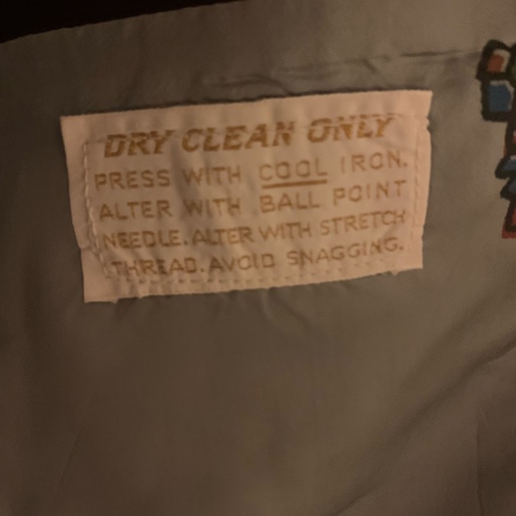 Ratner Vintage Blazer - Picture 9 of 11